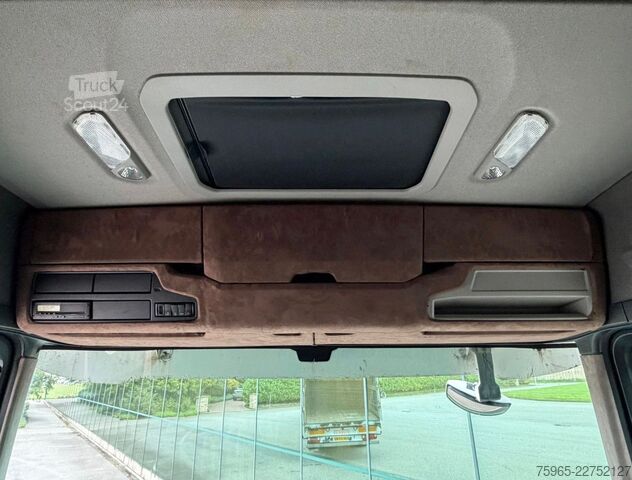Standaard trekker SCANIA R500 NGS EURO 6 RETARDER FULL AIR 4-POINTS AIRSU