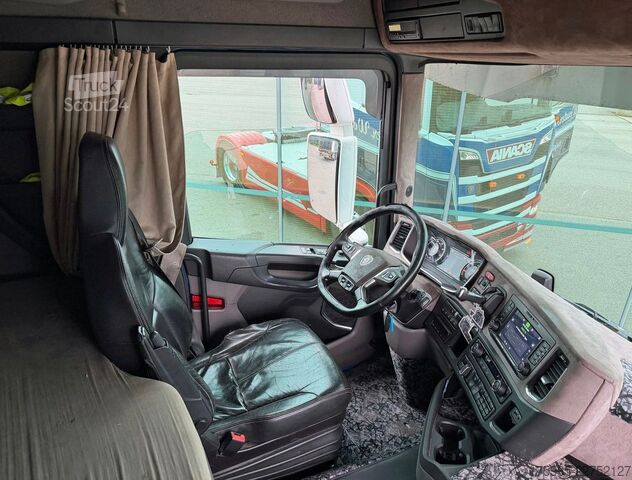 Standaard trekker SCANIA R500 NGS EURO 6 RETARDER FULL AIR 4-POINTS AIRSU
