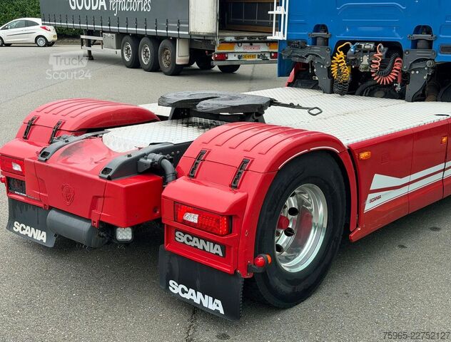 Standaard trekker SCANIA R500 NGS EURO 6 RETARDER FULL AIR 4-POINTS AIRSU