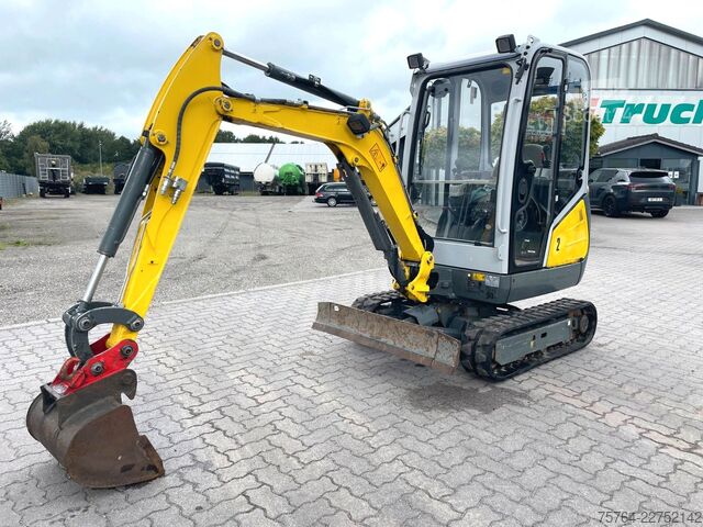 Miniekskavators NEUSON ET 18 / Schnellwechsler / Schaufel