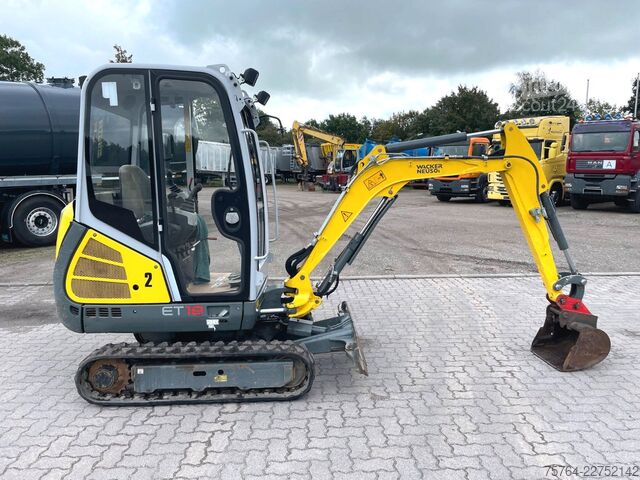 Miniekskavators NEUSON ET 18 / Schnellwechsler / Schaufel