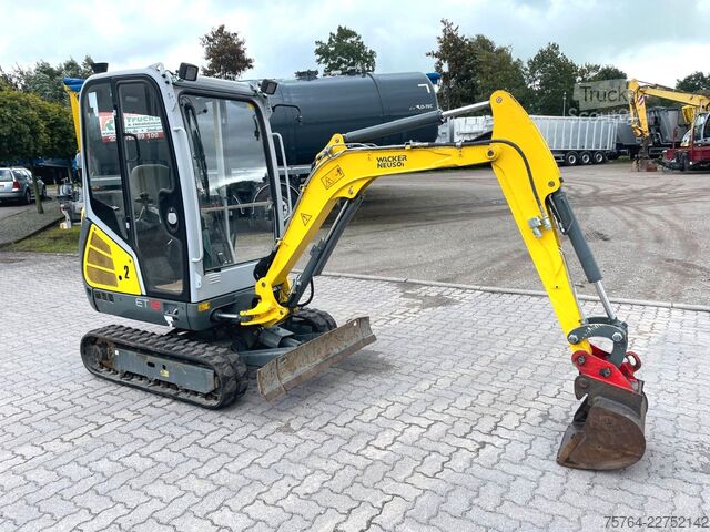 Miniekskavators NEUSON ET 18 / Schnellwechsler / Schaufel