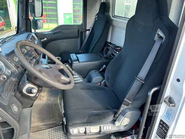 Dreiseitenkipper LKW MAN TGM 18.250 BB / 4x4 / Hiab 099 Funk Greifer