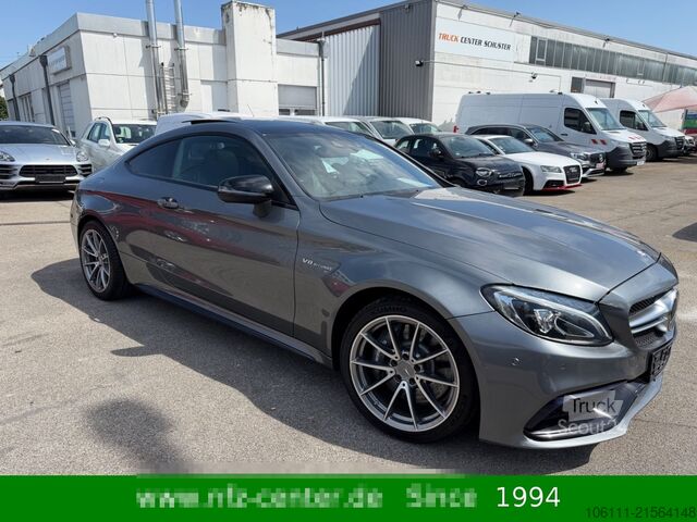 Skåpbil MERCEDES-BENZ C 63 AMG Coupe V8 Pano/ Burmester/SportAbg