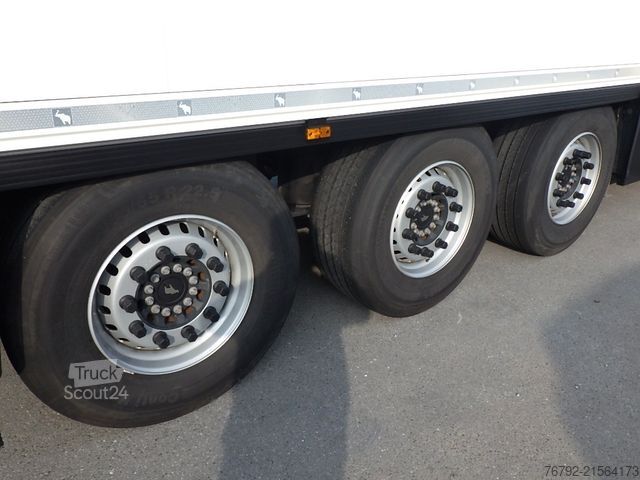 Semirremolque frigorífico SCHMITZ CARGOBULL SKO 24/L V7 Doppelst./Trennwand vorber./617 Std.