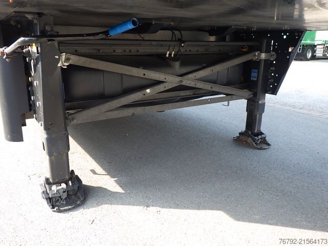 Semirremolque frigorífico SCHMITZ CARGOBULL SKO 24/L V7 Doppelst./Trennwand vorber./617 Std.