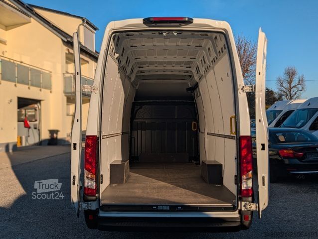Fourgon surélevé IVECO DAILY 35S18V L4H3 *TOP ZUSTAND* *AUTOMATIK* XXXL