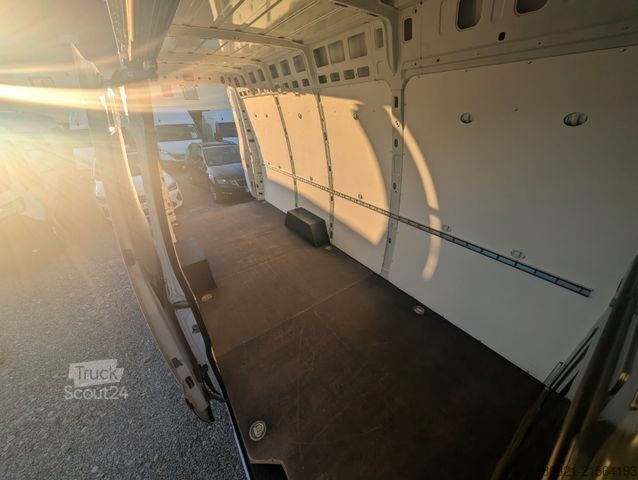 Fourgon surélevé IVECO DAILY 35S18V L4H3 *TOP ZUSTAND* *AUTOMATIK* XXXL