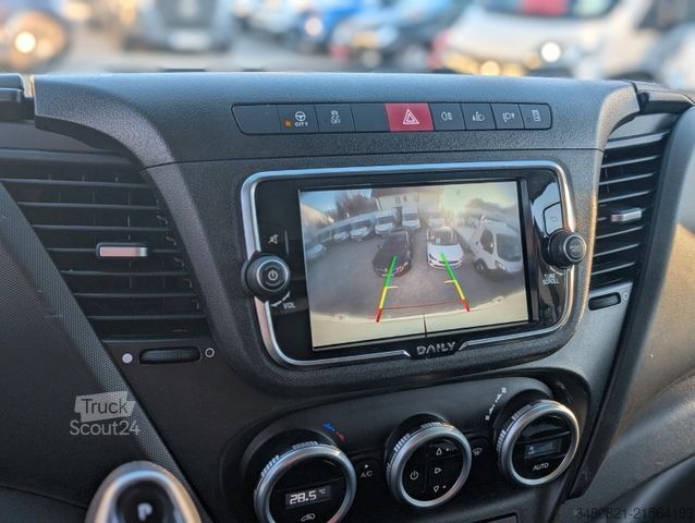 Fourgon surélevé IVECO DAILY 35S18V L4H3 *TOP ZUSTAND* *AUTOMATIK* XXXL