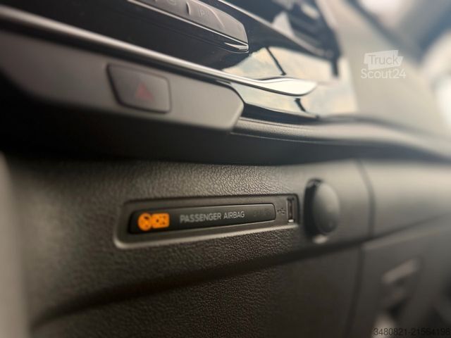 Furgoneta de caja alta FORD TRANSIT 350 L3H3 130 PS NEUWERTIG AHK Kamera AIR