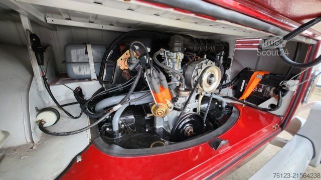 Minibus VW T 1 Samba mit Safarifenster