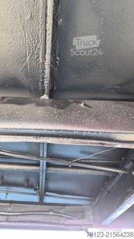 Minibus VW T 1 Samba mit Safarifenster