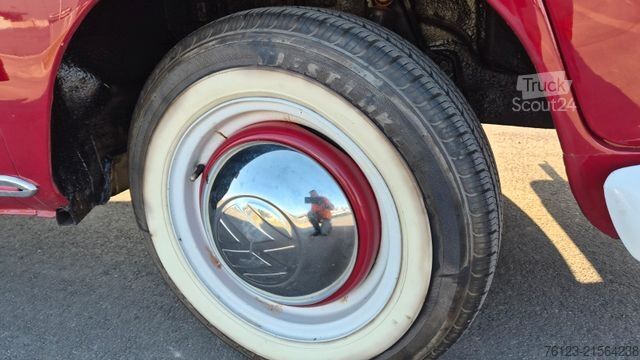 Minibus VW T 1 Samba mit Safarifenster