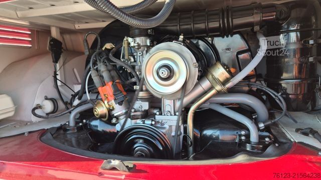 Minibus VW T 1 Samba mit Safarifenster