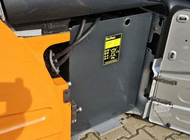 CCT - Casteggio Cars and Trucks Srl CCT - Casteggio Cars and Trucks Srl CCT - Casteggio Cars and Trucks Srl