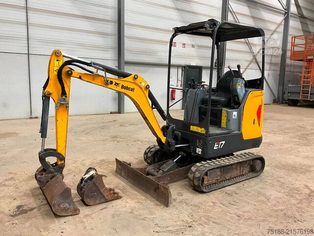 Minikotró Bobcat E 17