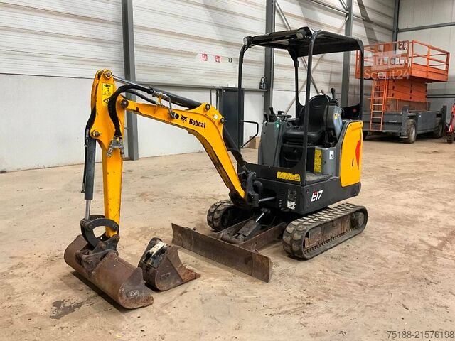 Minikotró Bobcat E 17