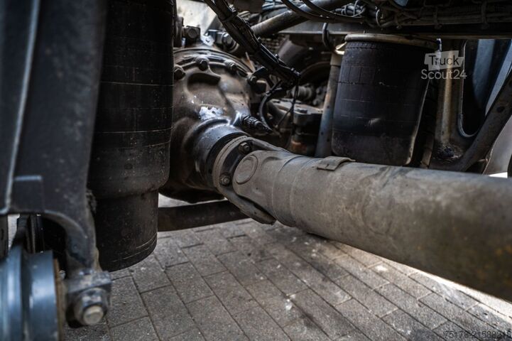 Standard tractor MERCEDES ACTROS 1848 BLS +ADR