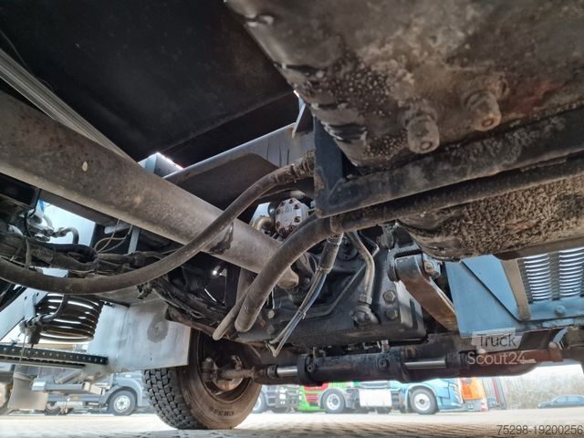 Τυπική μονάδα τράκτορα MAFI WT25T (Umsetzer Terberg Kamag)