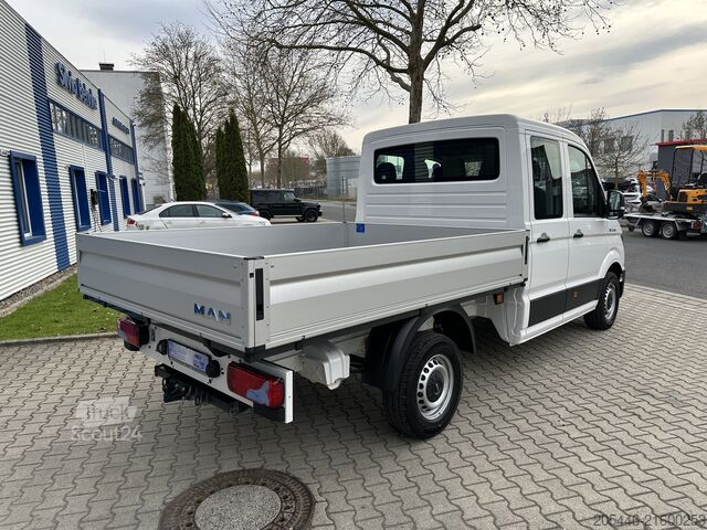 Товарен автомобил с платформа и кабина за екипажа MAN TGE 3.140 Doka Pritsche *AHK*ASSIST*PDC*