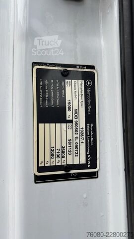 Sklápěč s jeřábem Mercedes-Benz Axor 1828 (BELGIAN TRUCK / HIAB 122 E / MANUAL ...
