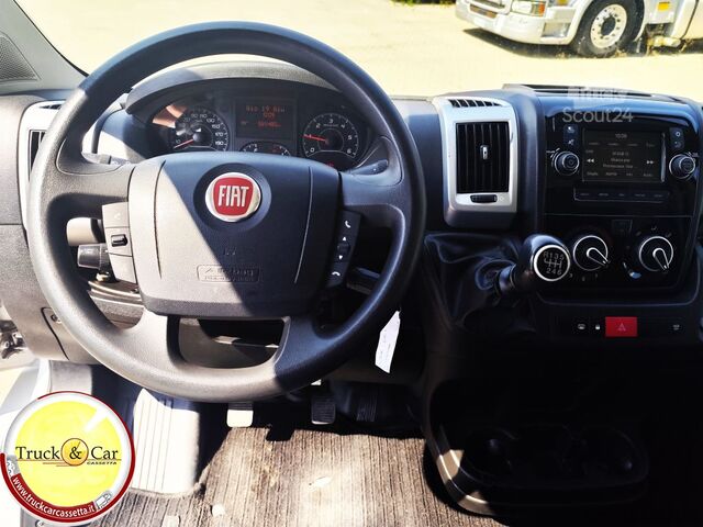 Tentveida furgons ar paceļamu/nolaižamu jumtu FIAT Ducato Maxi