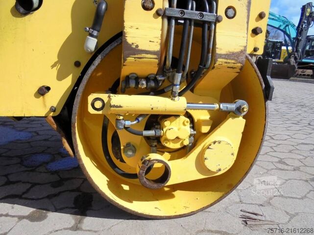 Kombinovani valjak Bomag BW 90 AC-2