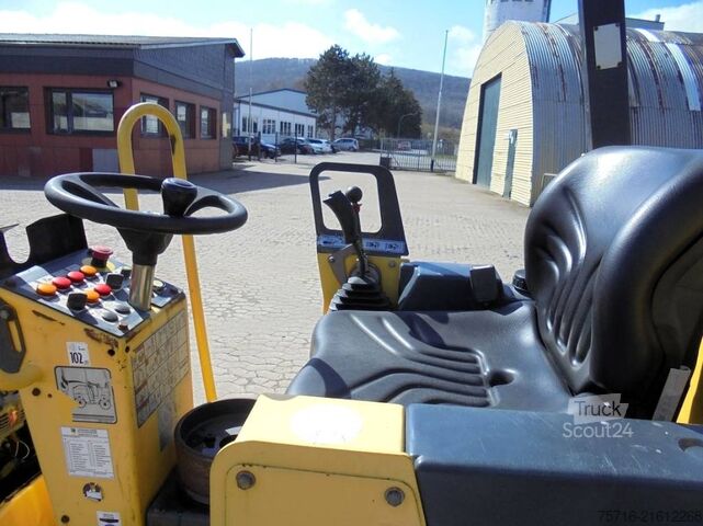 Kombinovani valjak Bomag BW 90 AC-2