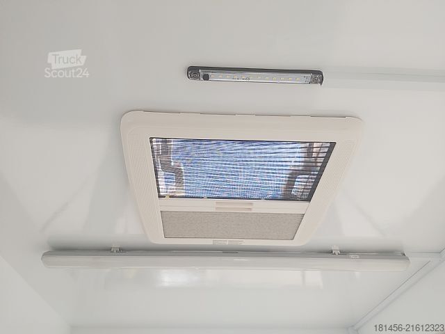 Vending trailer TRAILERSHOP 3 Klappen Multi Event Trailer Hecktür 230 V lager