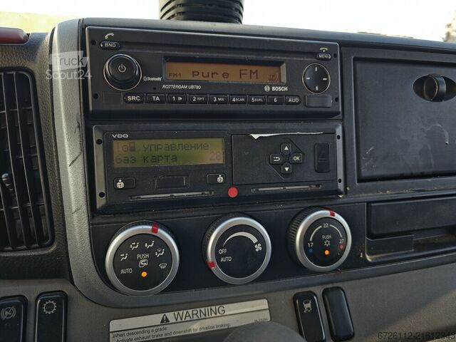 Mitsubishi FUSO Canter automatic, air conditioning, SAXAS box body, tail lift Mitsubishi FUSO