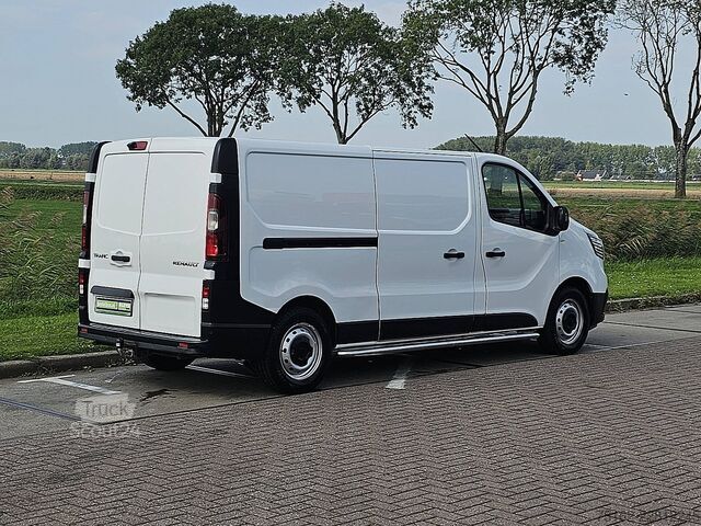 Bestelauto RENAULT TRAFIC 2.0 DCI L2H1 Airco Trekhaak