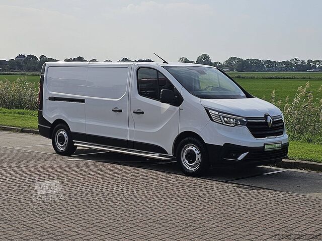 Bestelauto RENAULT TRAFIC 2.0 DCI L2H1 Airco Trekhaak