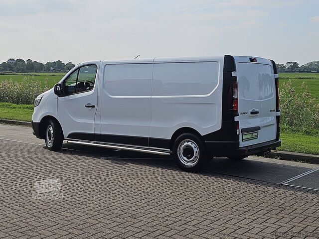 Bestelauto RENAULT TRAFIC 2.0 DCI L2H1 Airco Trekhaak