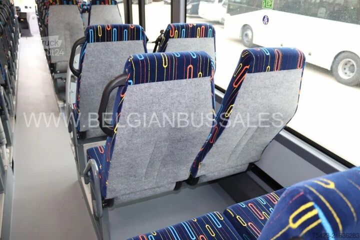 Intercitybus Iveco Crossway 13m Pop Light / Double middle door / N...