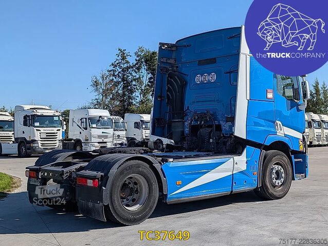 Standard-SZM Renault T 520