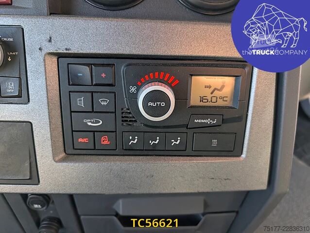 Standard-SZM Renault T 520