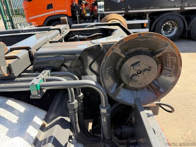 نظام ذراع الخطاف Scania G500 XT 6x4 WAF 20T HOOKLIFT / HAAKARM - *76.00...