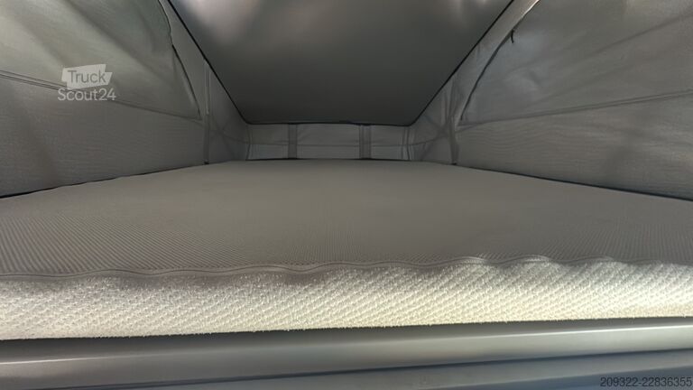 Matkailuauto Volkswagen California Ocean 2022 | Automatico | Tetto a soffietto