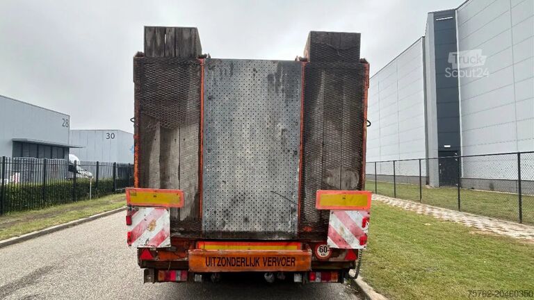 Încărcător semi-scăzut Kaiser Semi dieplader | oprijbruggen | bladgeveerd