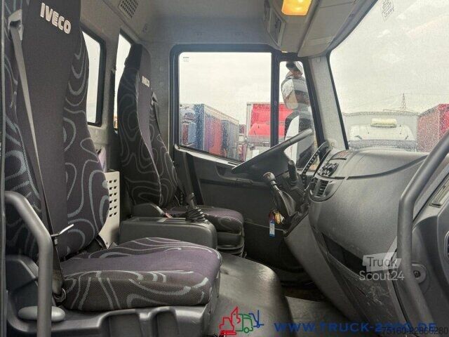 Furgons ar kasti Iveco 100E22 Koffer LBW MBB Palfinger Klima NUR 185TKM