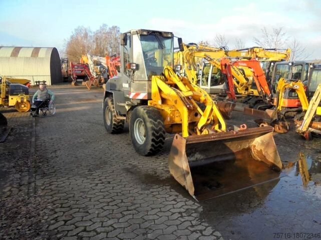 Chargeuse sur pneus Paus RL 752 SL Schwenklader