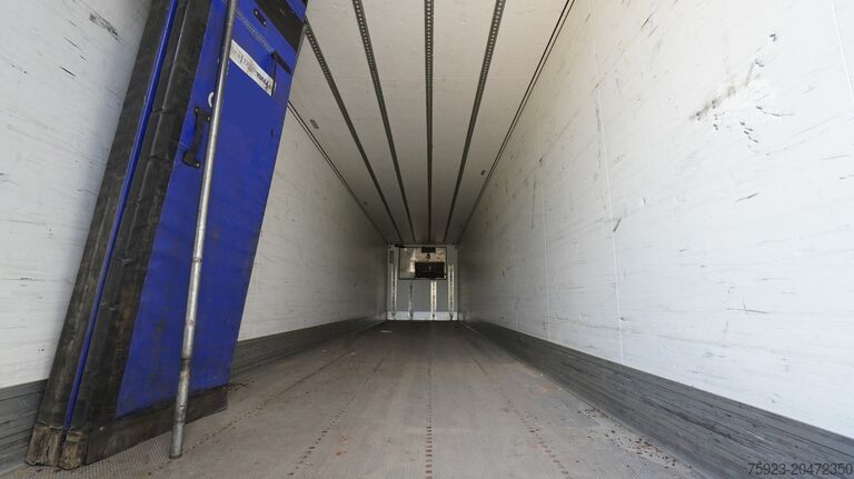 Gekoeld/bevroren transport Schmitz Cargobull 3 AXLE FRIGO TRAILER WITH THERMO KING SLX I BI-...