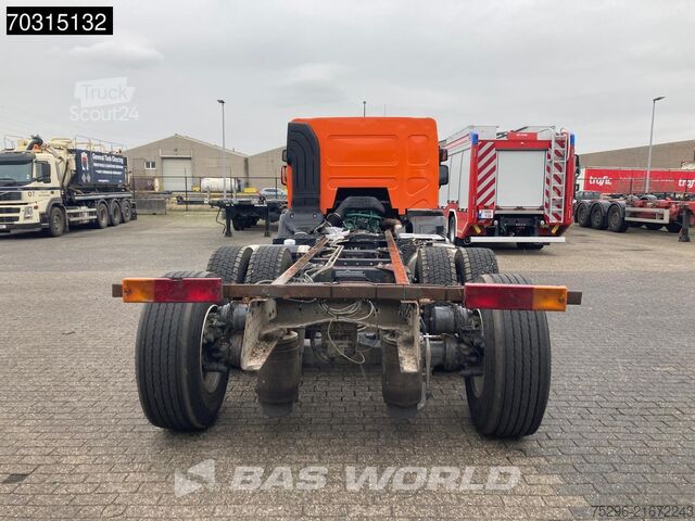 Chassis with cab Volvo FE 350 6X2 Low Entry full air suspension Lift+s...