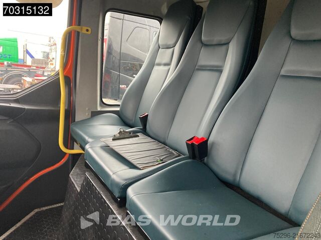 Chassis with cab Volvo FE 350 6X2 Low Entry full air suspension Lift+s...