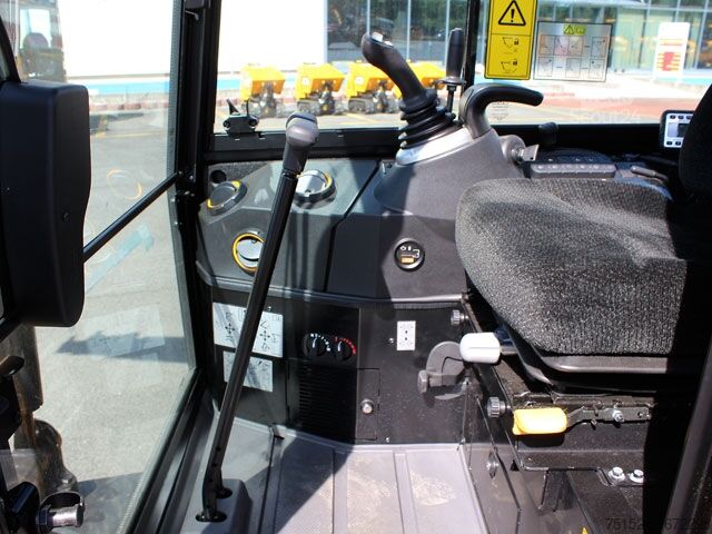 Mini-pelle JCB 16C-1 Cab Plus YS