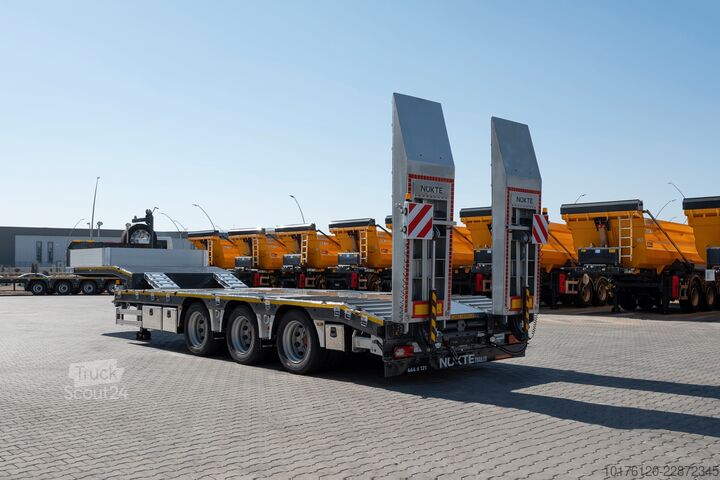 Niskopodni poluprikolica za transport građevinskih mašina Nükte Trailer 3 Axle Standard Lowbed Trailer