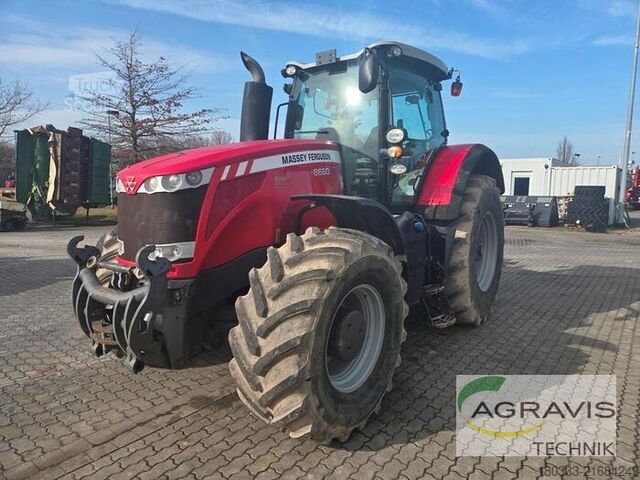 Traktor Massey Ferguson MF 8660