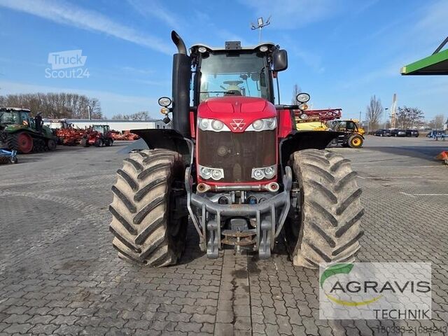 Traktor Massey Ferguson MF 8660