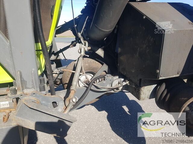 Tractor Claas XERION 4000 SADDLE TRAC