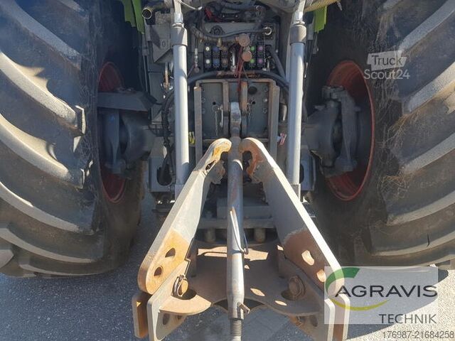 Tractor Claas XERION 4000 SADDLE TRAC